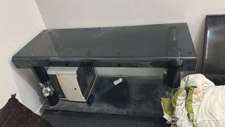 Black Table64671761383554110