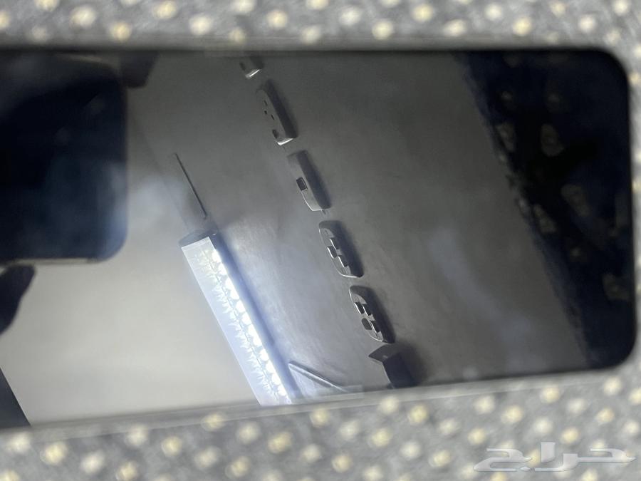 ايفون 11برو ماكس البيع قريب جدا64671200432641110