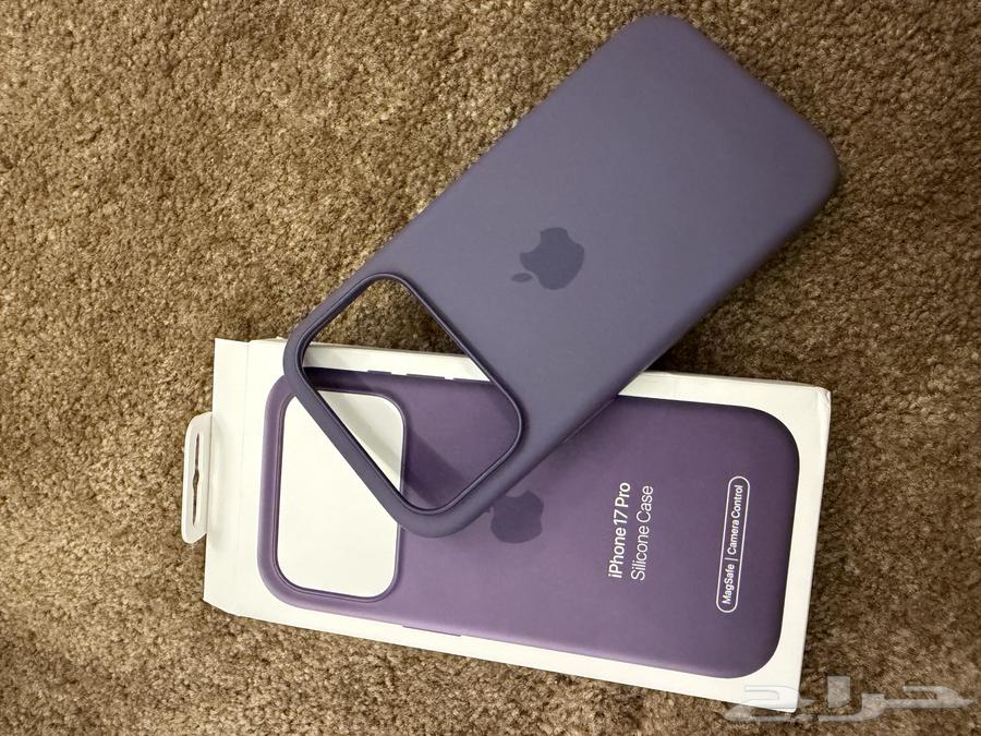 كفر ايفون 17pro اصلي سيلكون64670008361730110