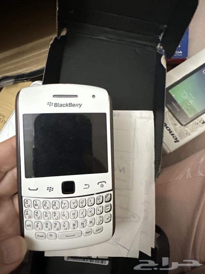 فرصة لهواة الجوالات القديمة والقطع المميزة64668592390402112