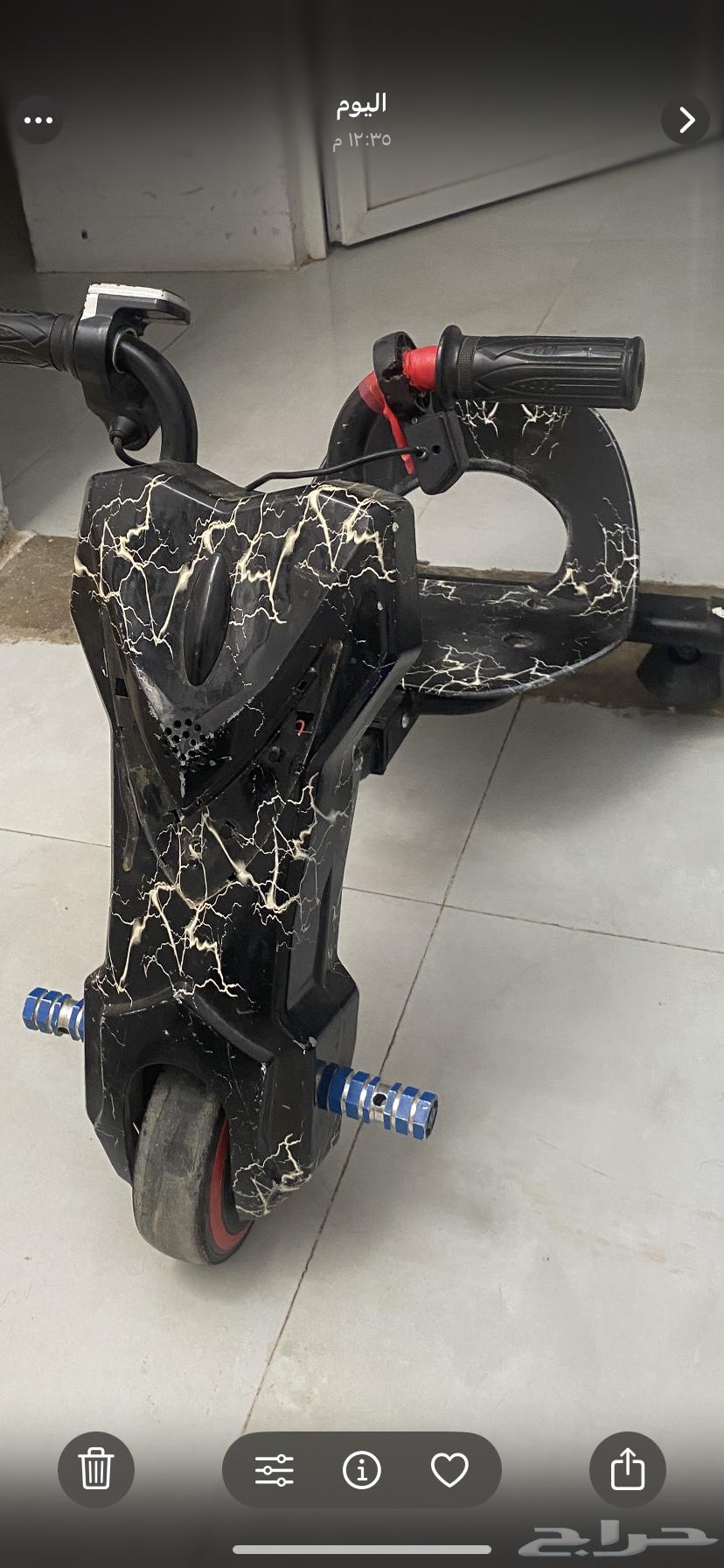 Small Scooter64669257691907110