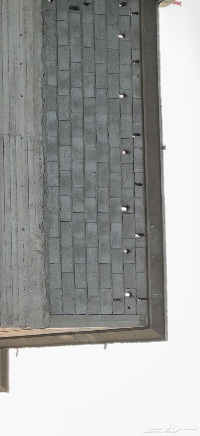 Nearly new wooden formwork for detailing, approximately 17 meters64674195772802111