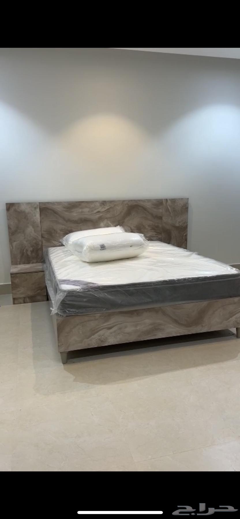 سرير للبيع64668840982274110