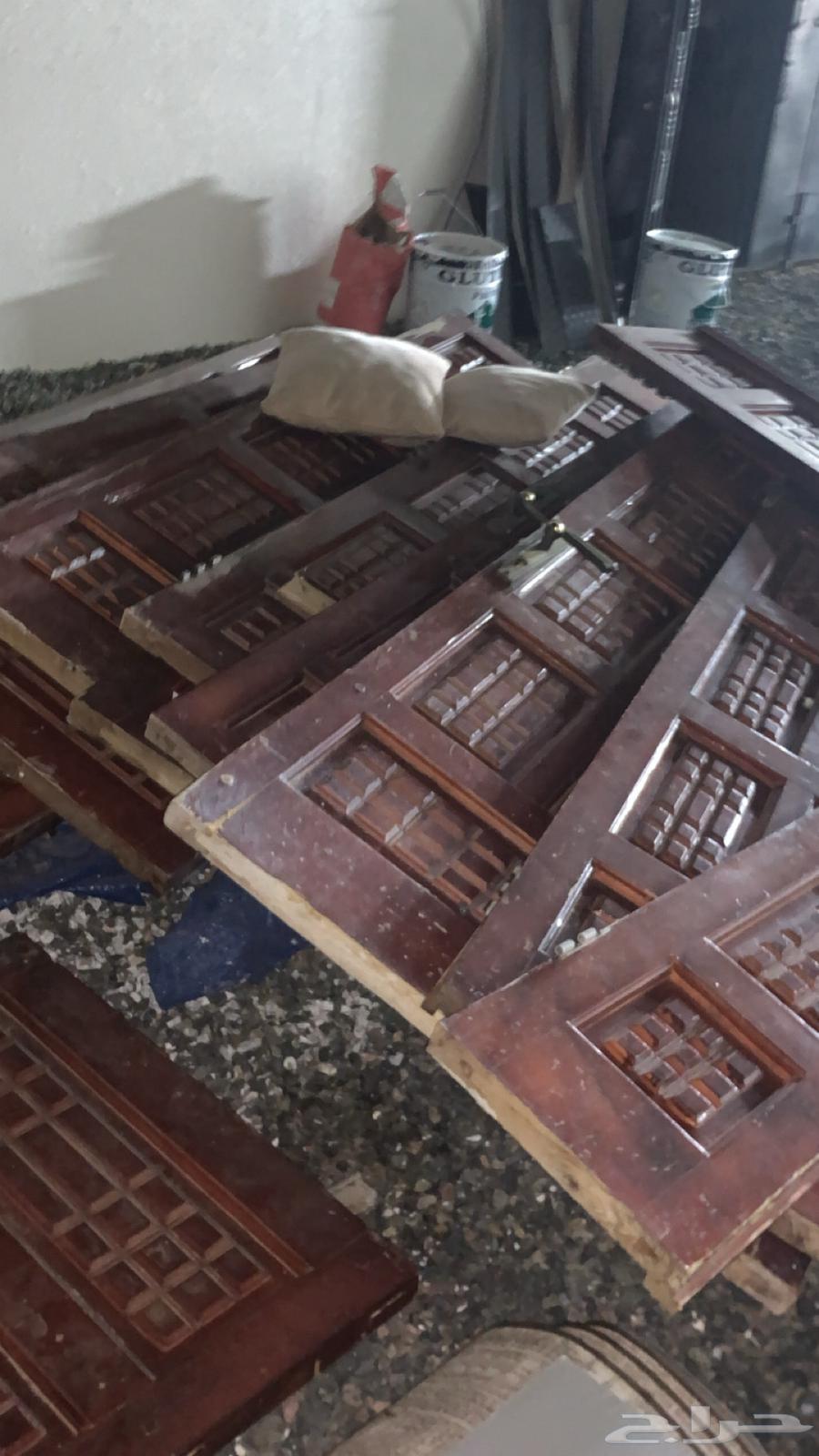 اثاث بيت قديم للبيع لايتواصل الا الصامل64677589969410110