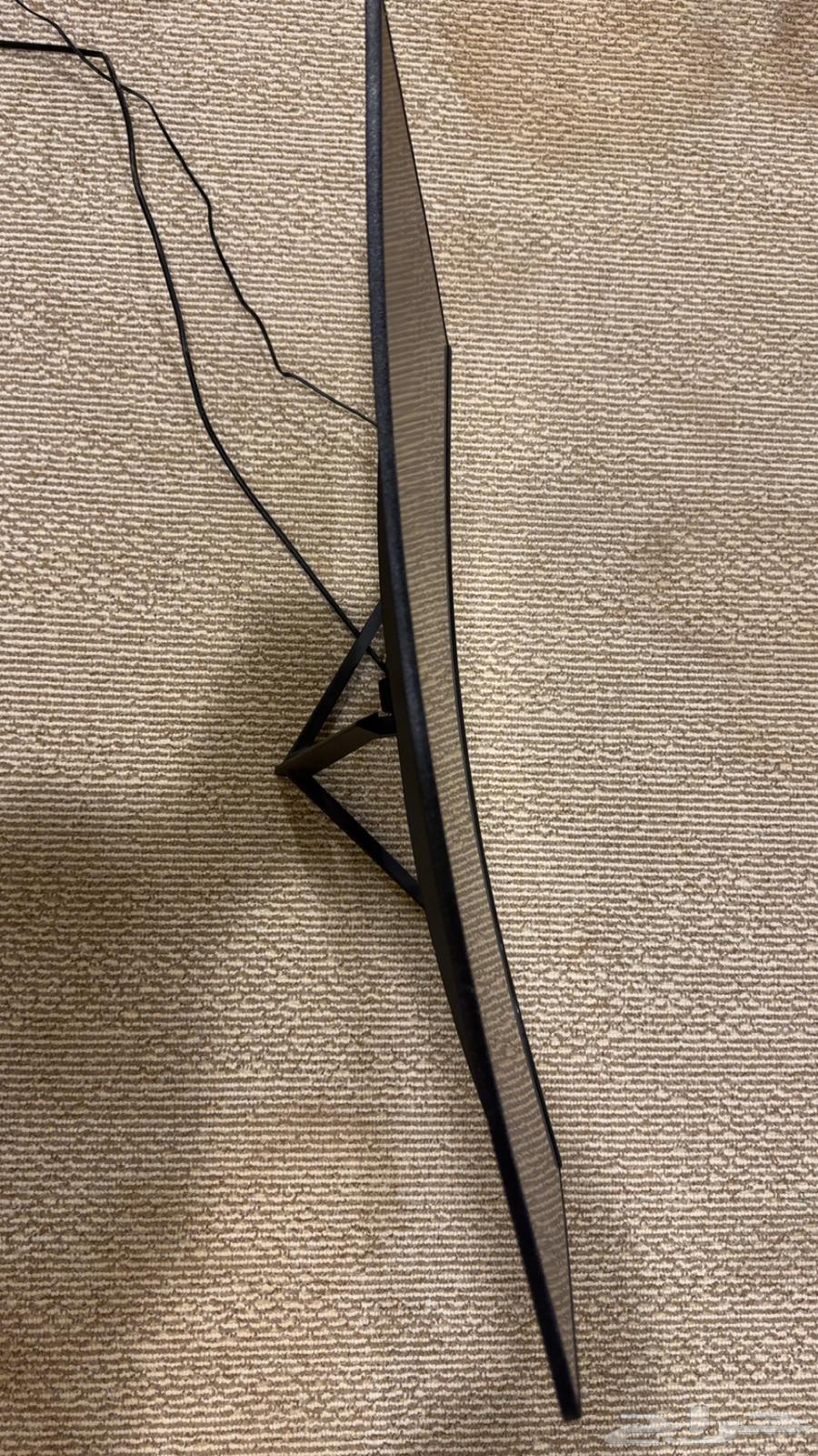 شاشة قيمنق منحنية64677767304067110