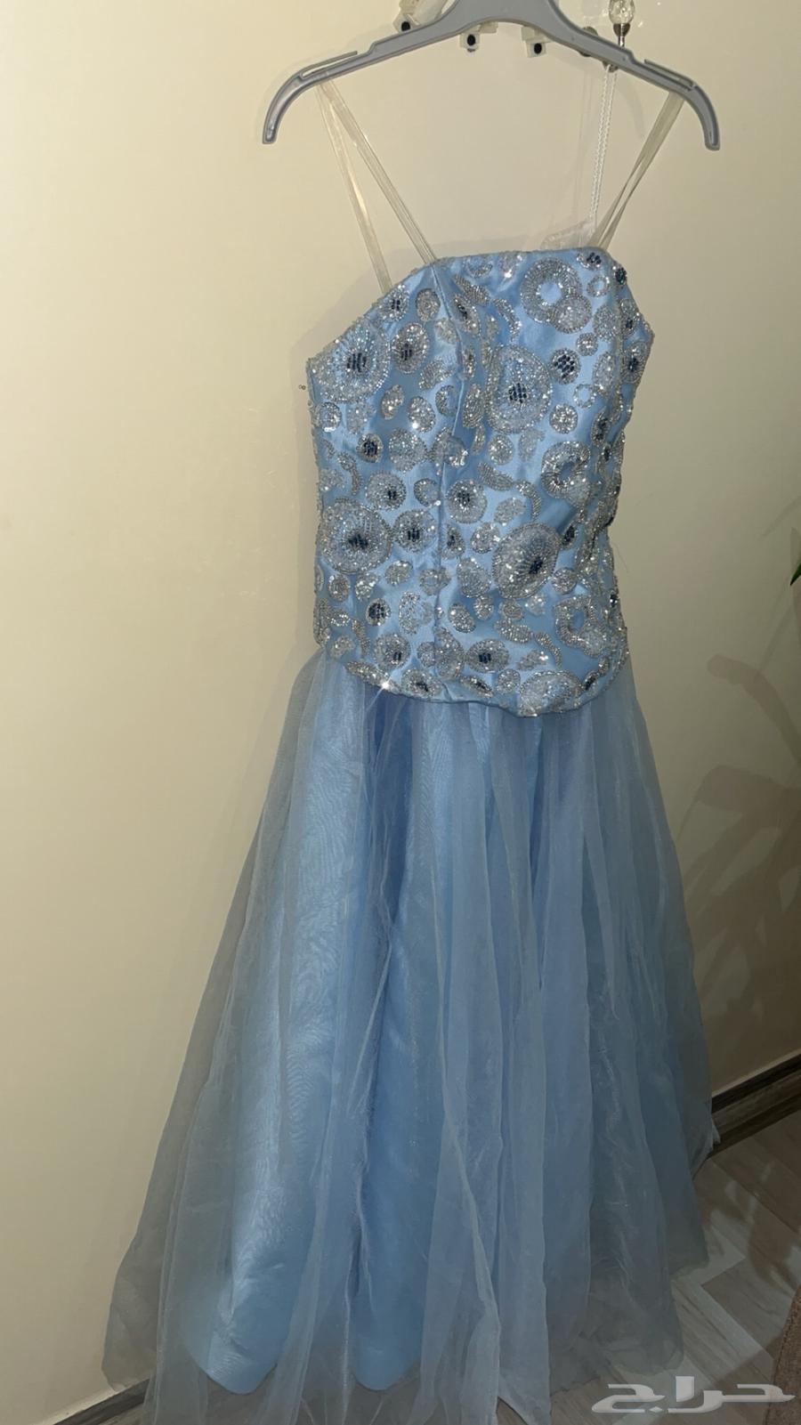فستان جديدة مالبسته الا مرة مقاس S64677919987458110