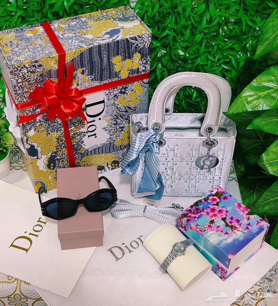 هدايا نسائية شنطه وساعه ونظاره64682202398593112