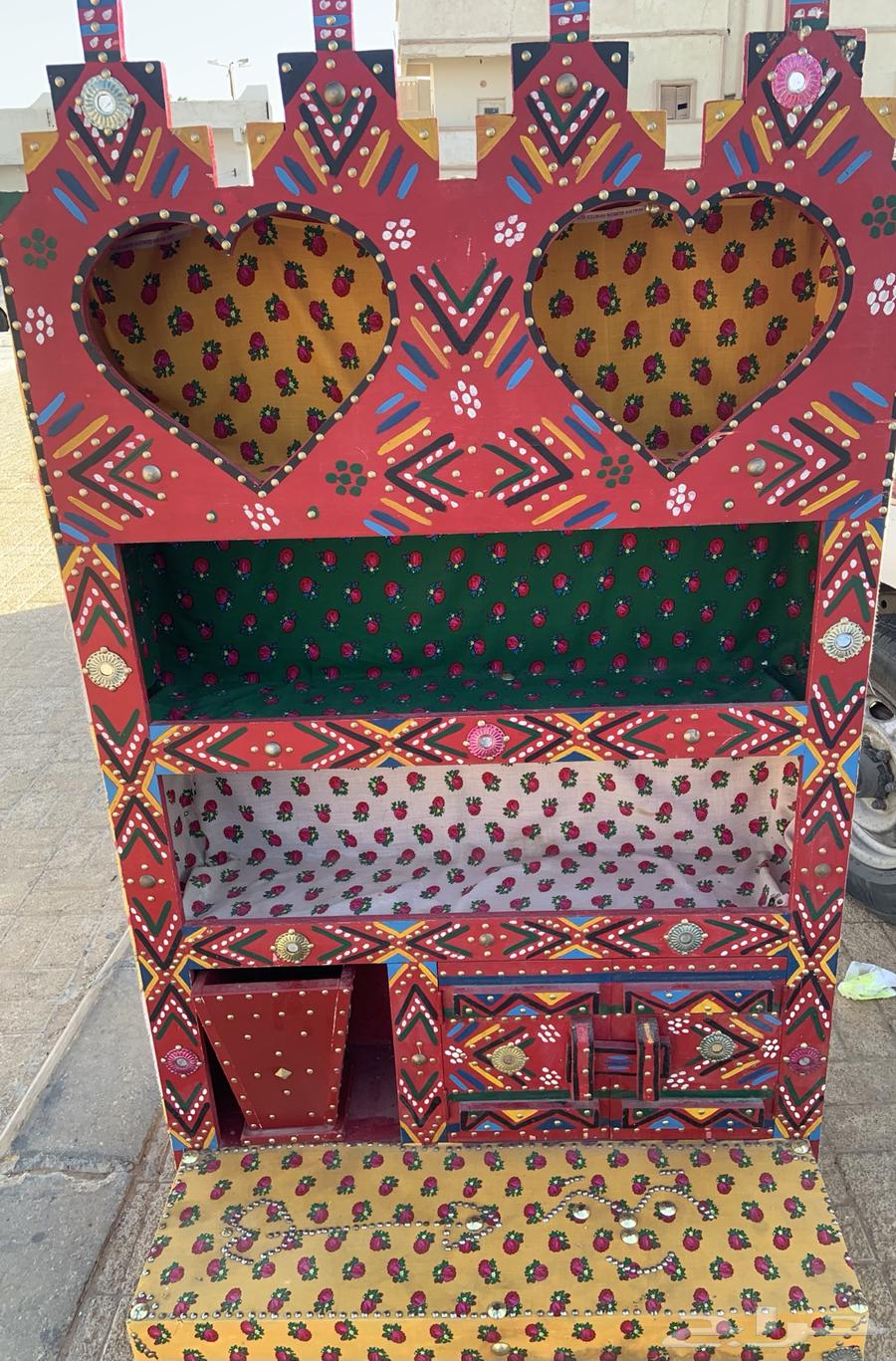 صندوق خشبي قديم64679960507009110