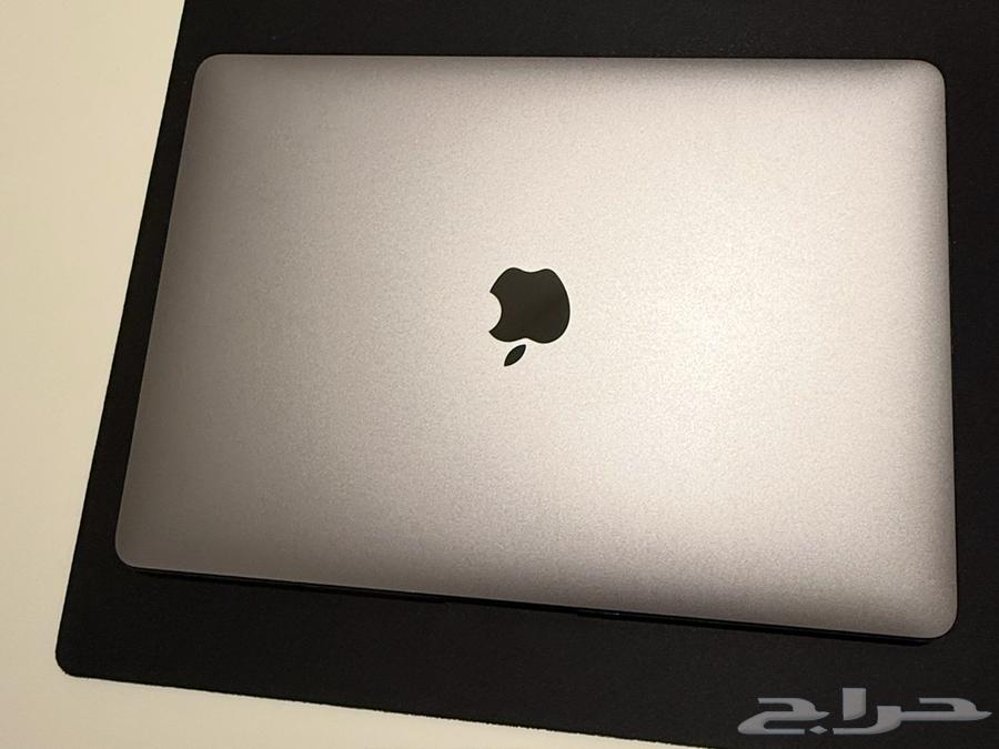 ماك بوك برو 13 أنش 201764682393677697111