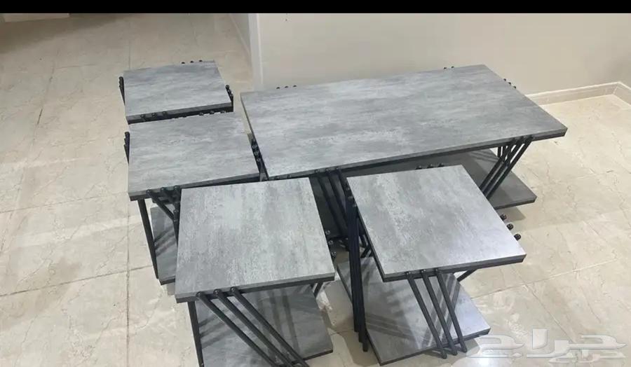 Almost new tables, never used64678865772418111