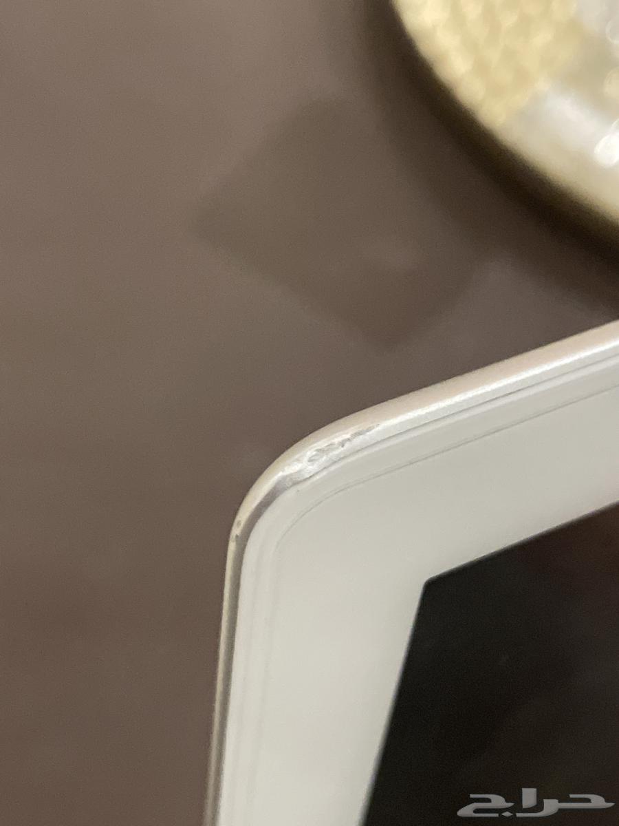 ايباد الجيل الرابع نظيف وأي فأي و شريحه64682227540738113