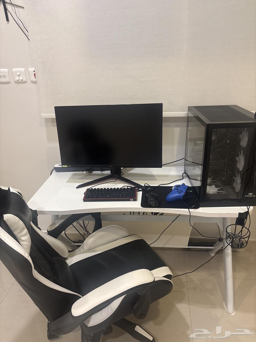 pc قيمنق للبيع64683440468098110