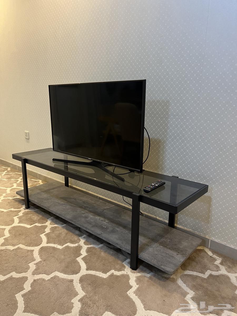 New TV table, never used64572438069761111