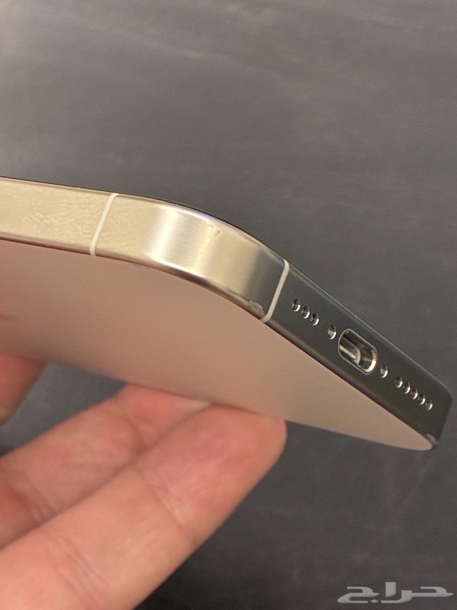 للبيع ايفون 15 برو شبه جديد64676605431554112