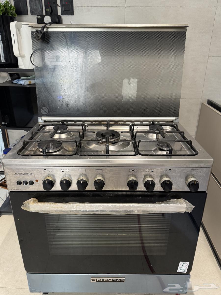 للبيع فرن غاز مستخدم نظيف64683183518595112