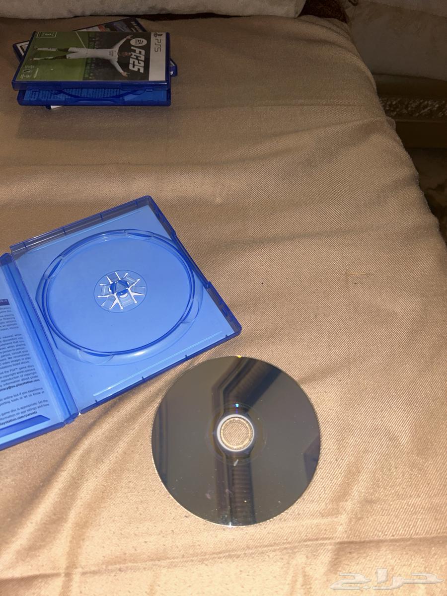 شريط كراش الجزء القديم نادر بغلاف مختلف السعر 7564681012327425112