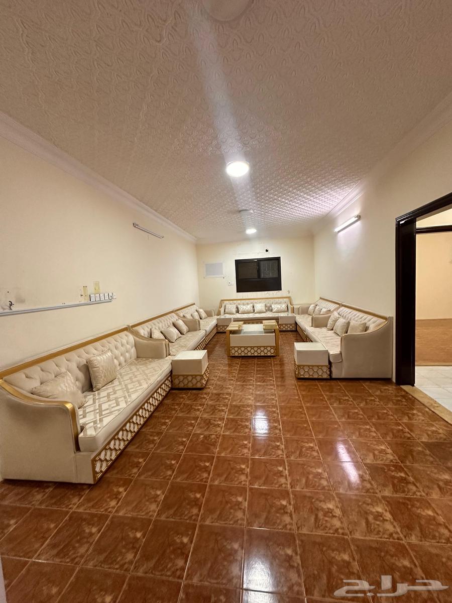 كنب للبيع الرياض .64680486083458110