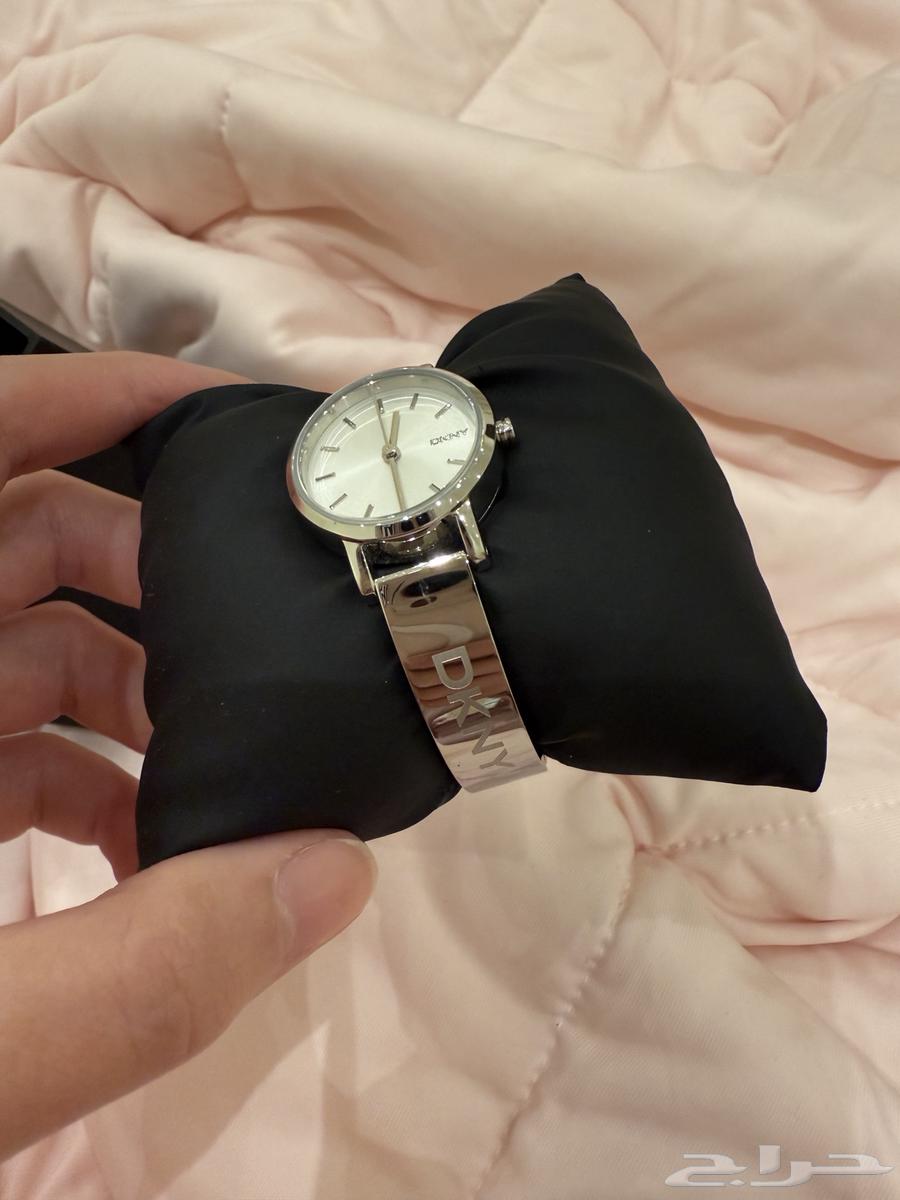 للبيع ساعه دكني اصليه استعمال نظيف64685595306754112