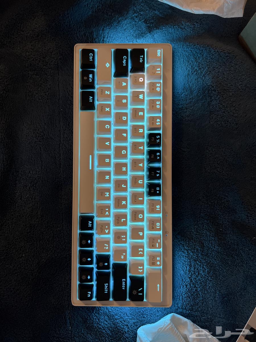 كيبورد قيمنق لاسلكي ميكانيكي للبيع64682769914499111