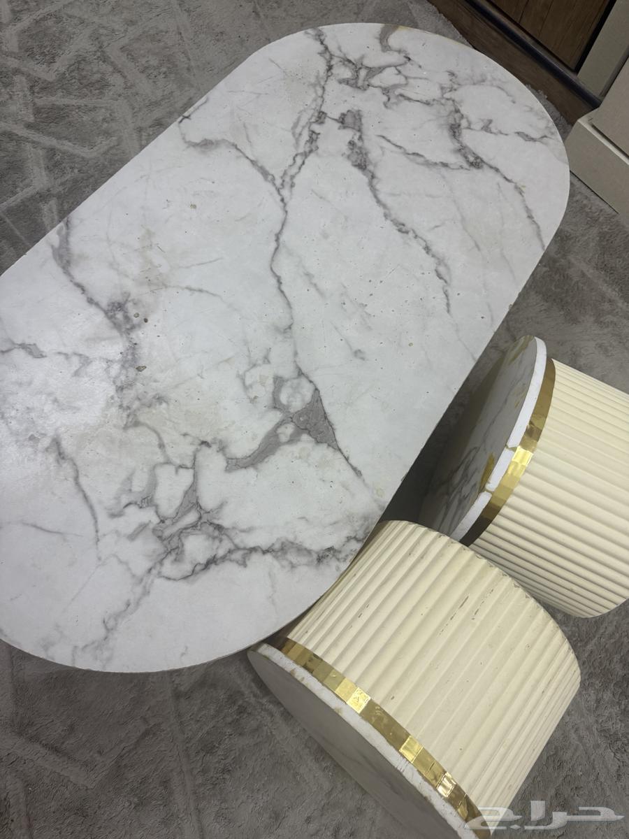 Sofa and Council Table64441732110211114