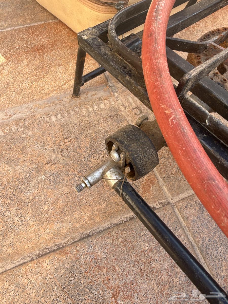 قازين للبيع مع شنطة البرتقالي والعين اليسار للبرتقالي مرهمة64682113773059111