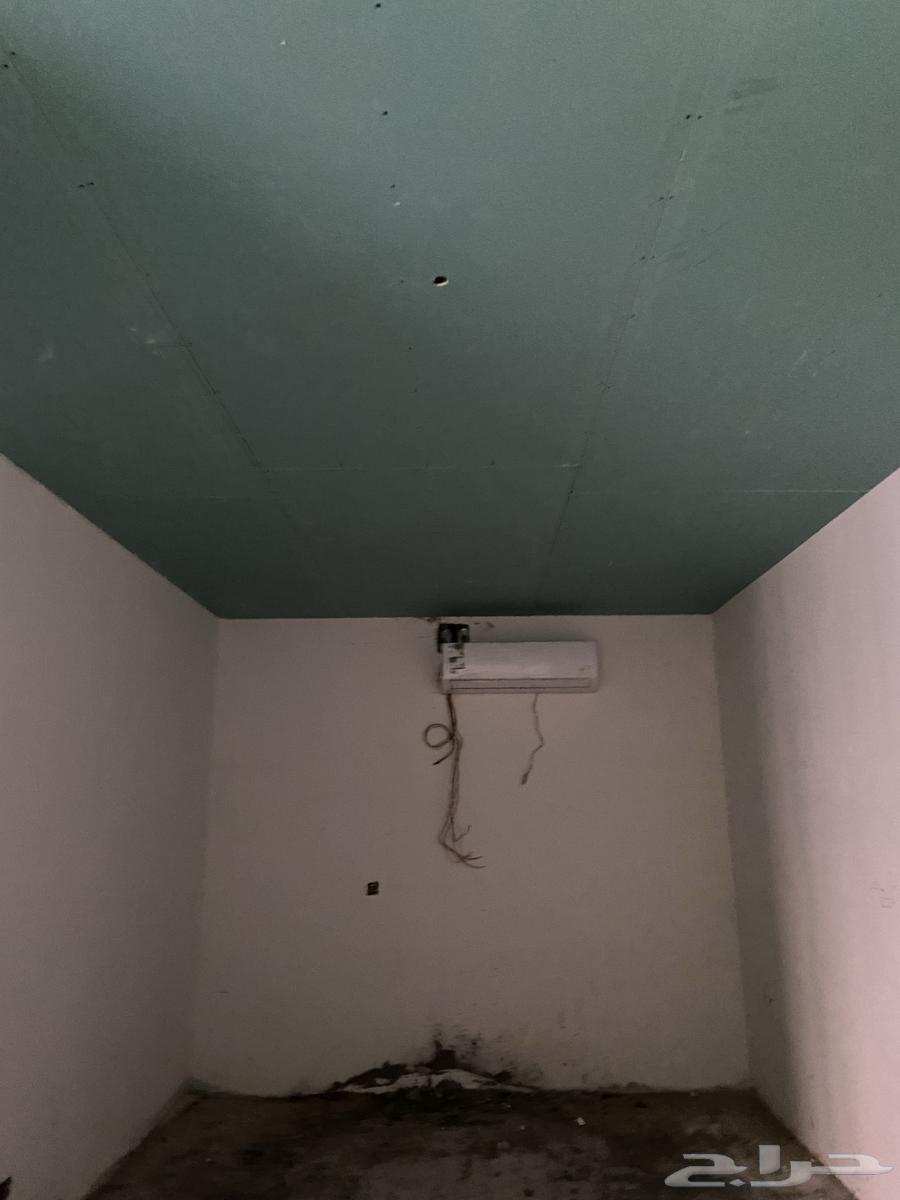 Gypsum Decorations and False Ceilings (Tiles)64169997367171113