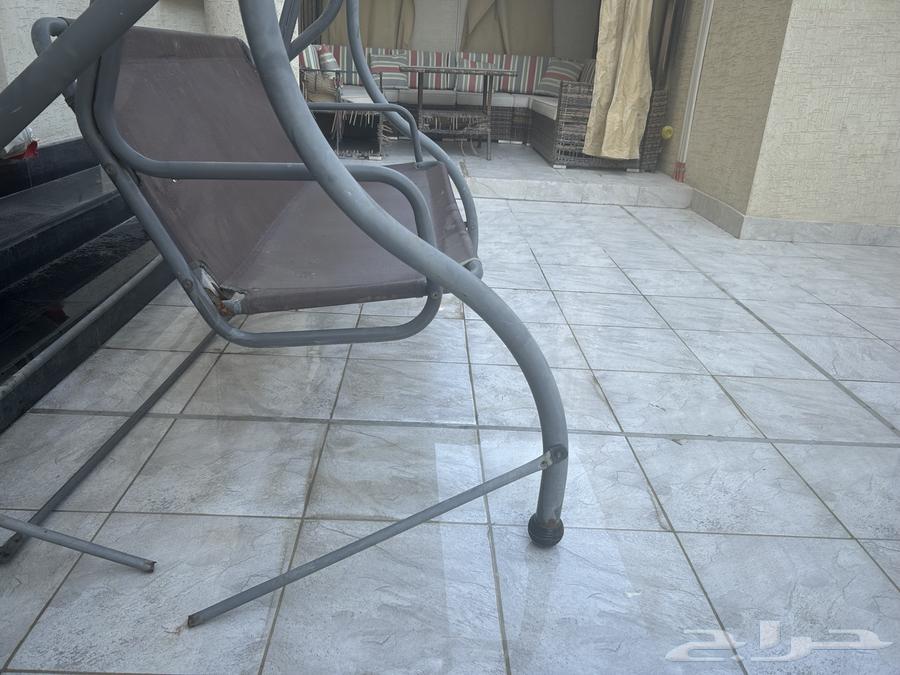 A swing for only 90 riyals64681678651395112