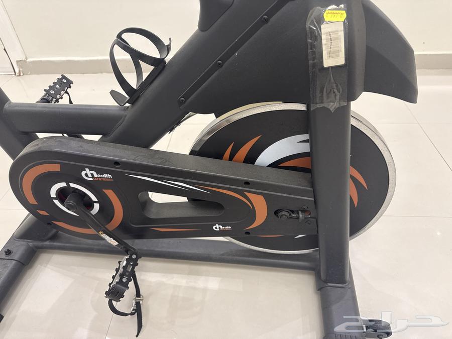 Stationary Bicycle, Fixed-Resistance Fitness Cycle with Speed Adjustment and Heart Rate Monitoring64677704108931114