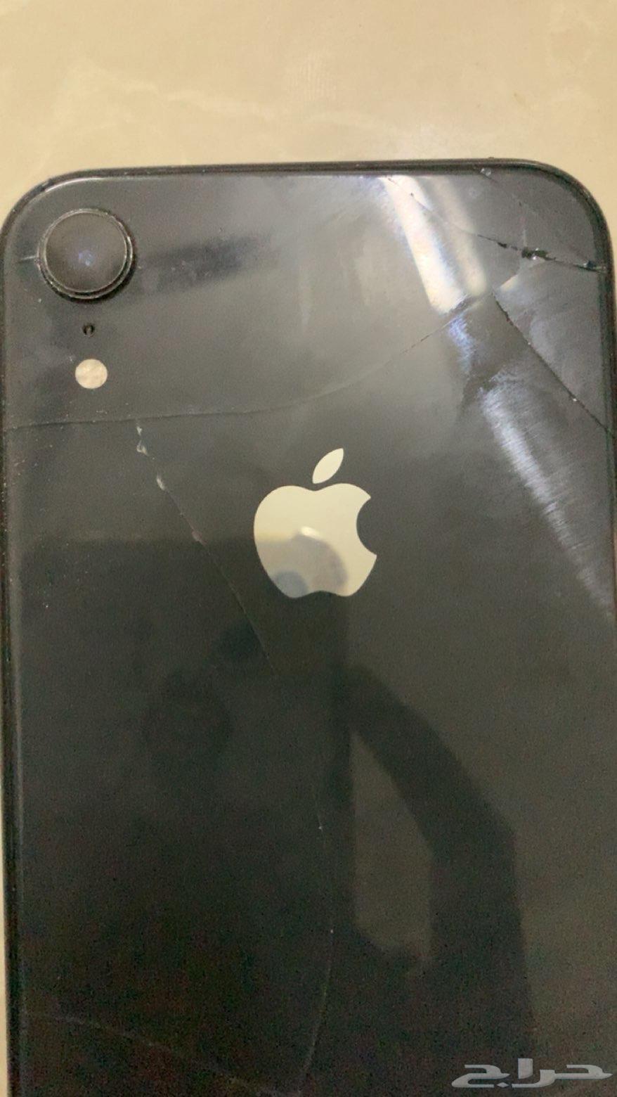 ايفون اكس ار نضيف ما انفك ولا داخل صيانه بس في شطب في الخلف64677881332353111