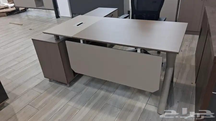 اثاث المكبي مكتب مقسات مدير و مكتب مقسات صغير كلو موجود من64169356000258110