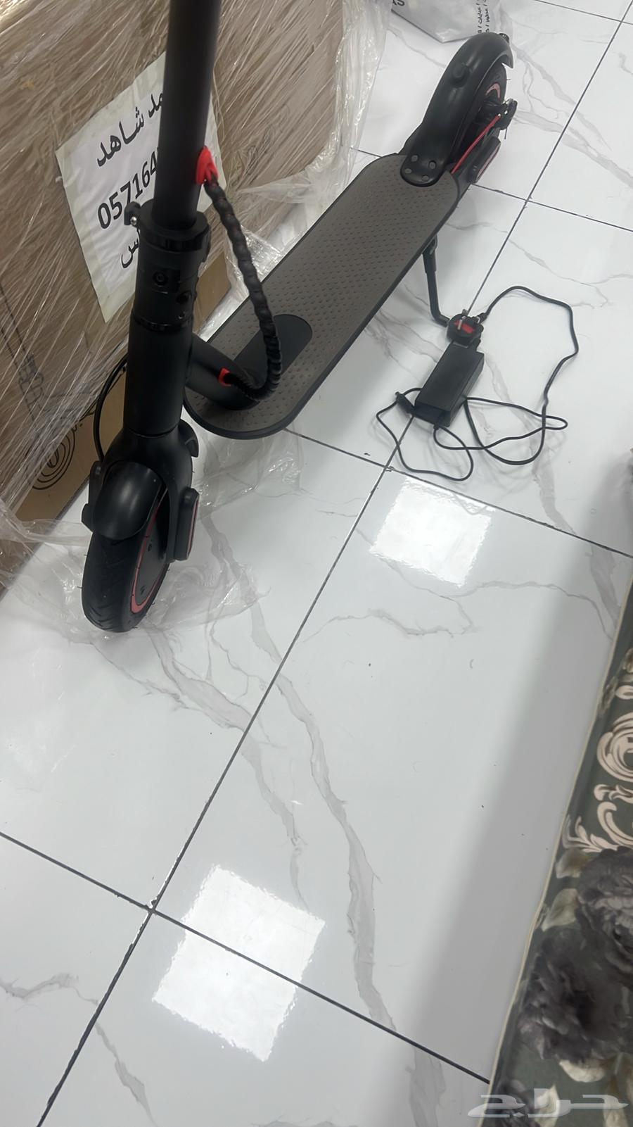 this is new scooter only use 20 days am bye for noon 89964566285881731113