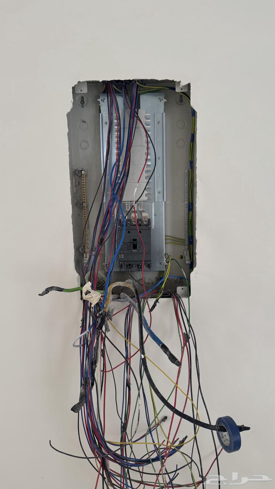 كهربائي سباك64171621722883110