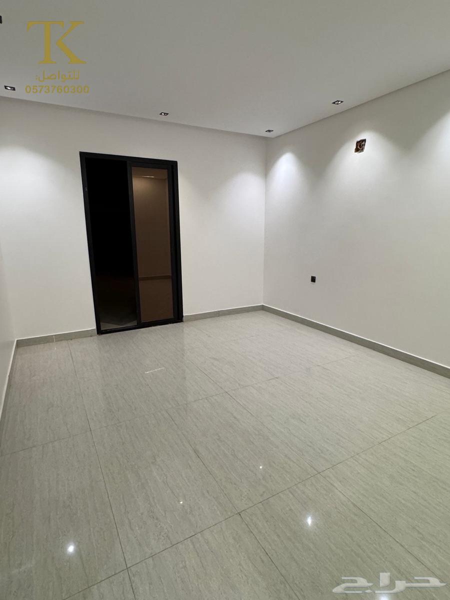 للبيع دور علوي مع ملحق فاخر بحي طويق64150792024450112