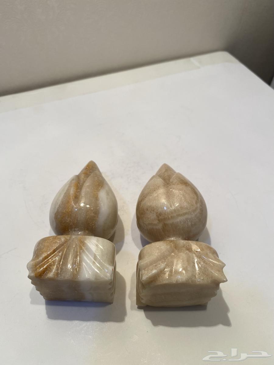 قطعتين رخام تحفه منحوته قديمه تراث للبيع64521906814850112