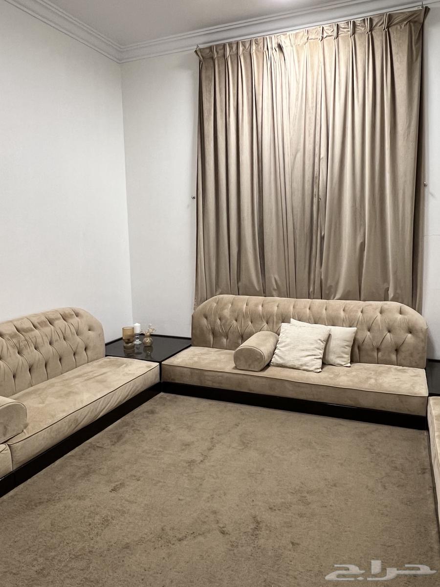 4x4 Living Room Set: Living Room Sofa with Carpet and Curtains, Including a Screen Table64689935678978110
