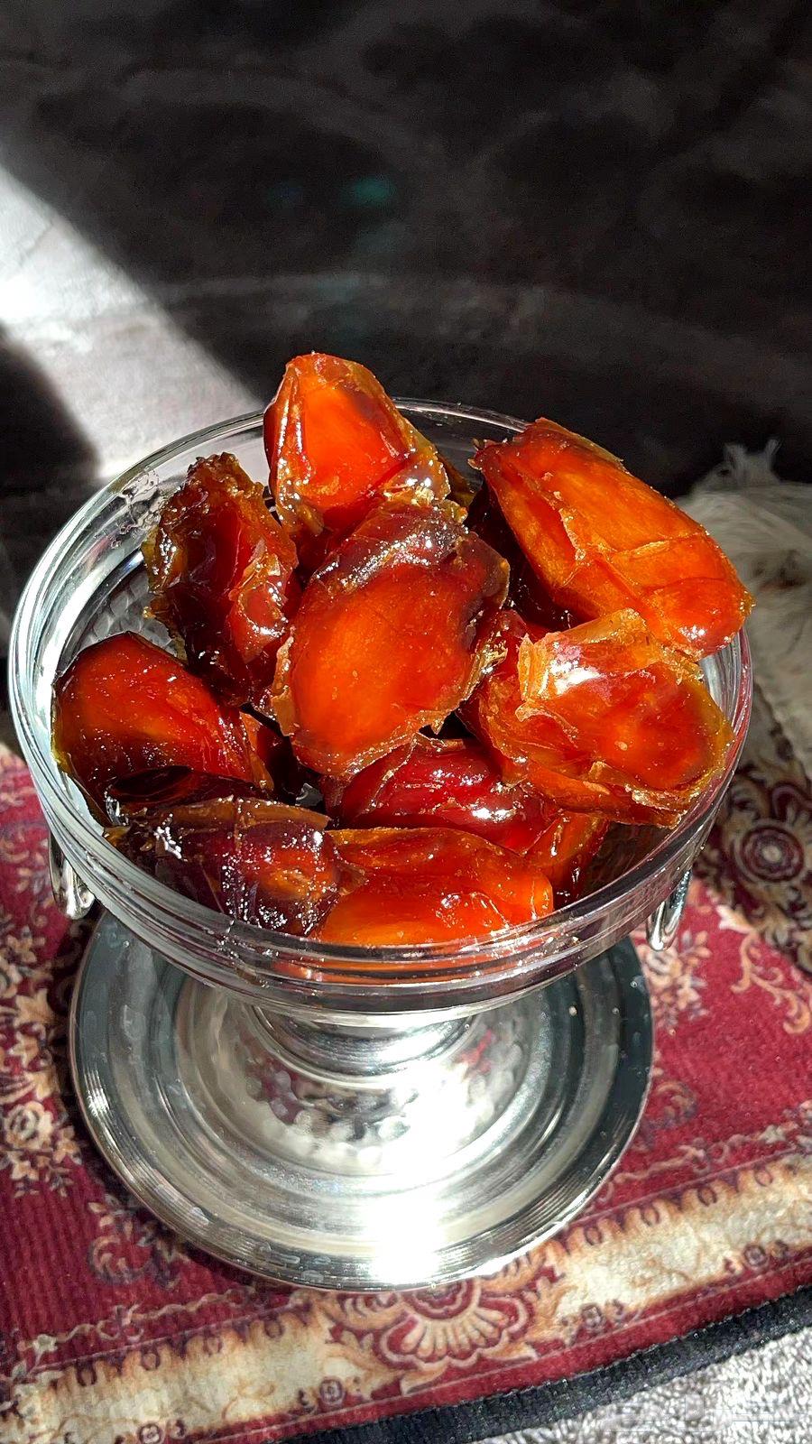 Safri Dates64558974300801110