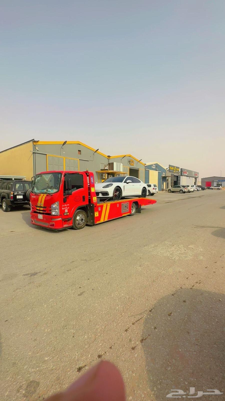 سطحة الرياض  لسحب جميع انواع  السيارات سطحه64162666145282113