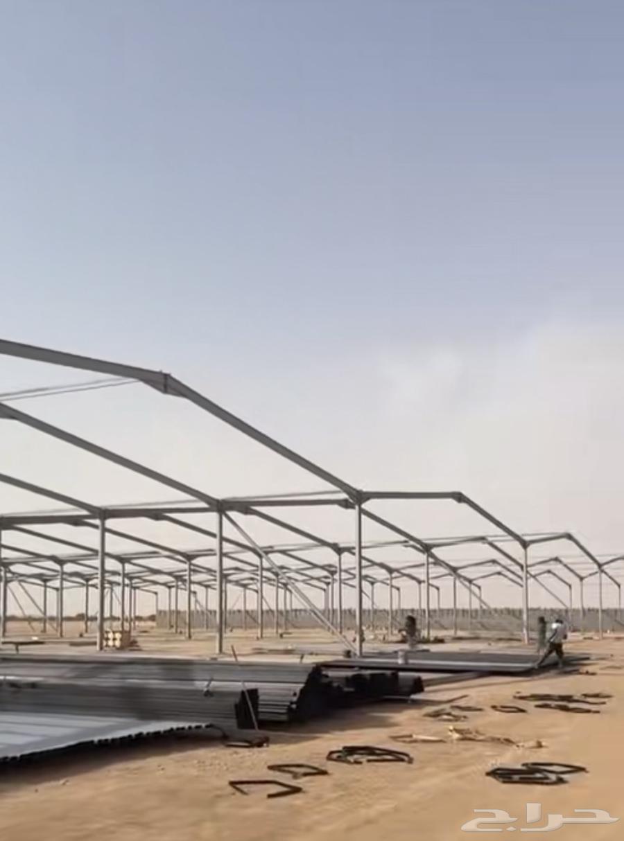Shading structures, barriers, and warehouses64173340214785113
