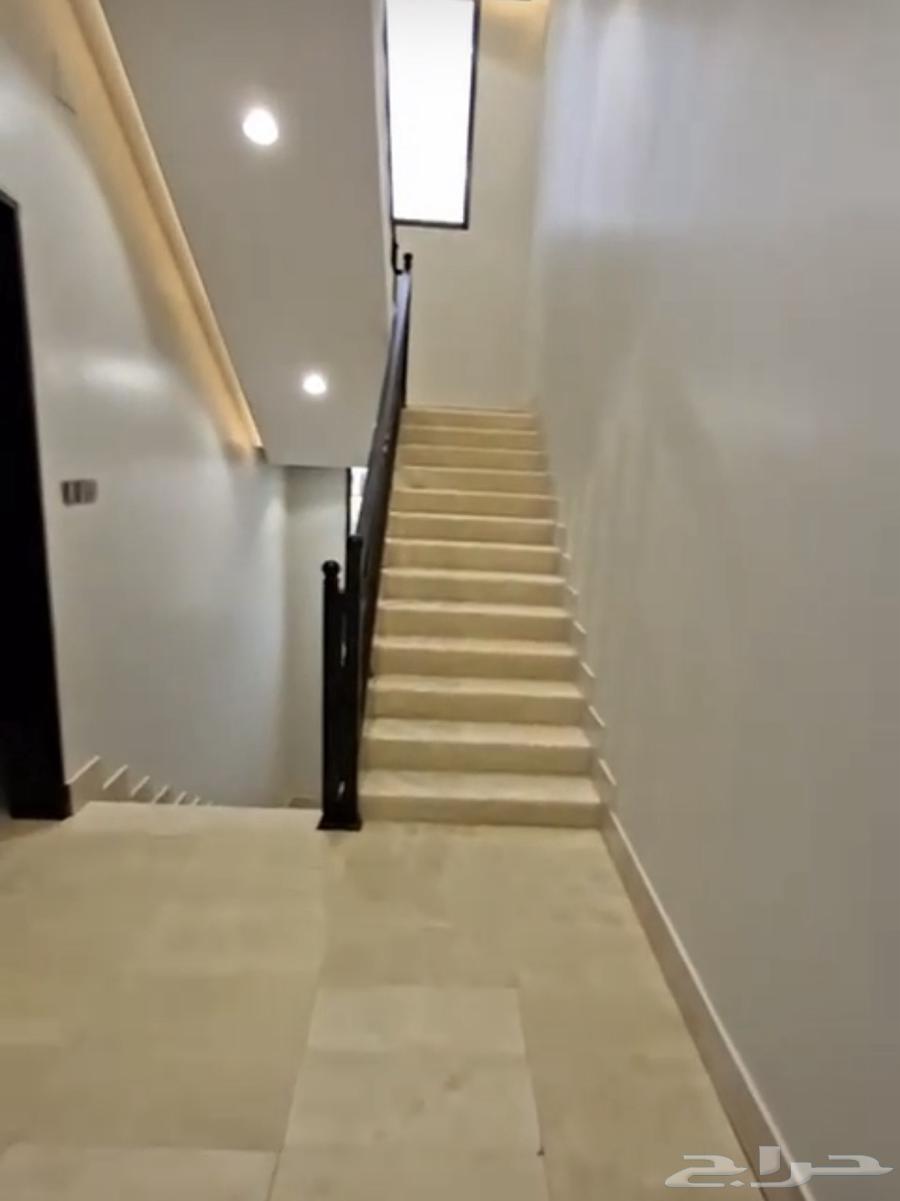 شقة سكنية للبيع   ابها حي الروابي  المحاله64151227685633113