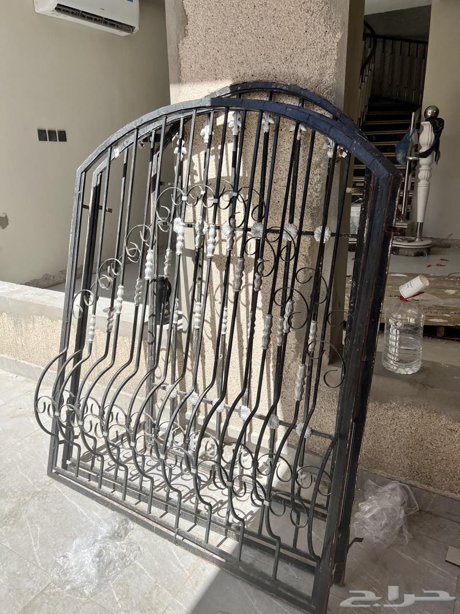 فرن وباب بايكه ونوافذ وحديد64573769077507113