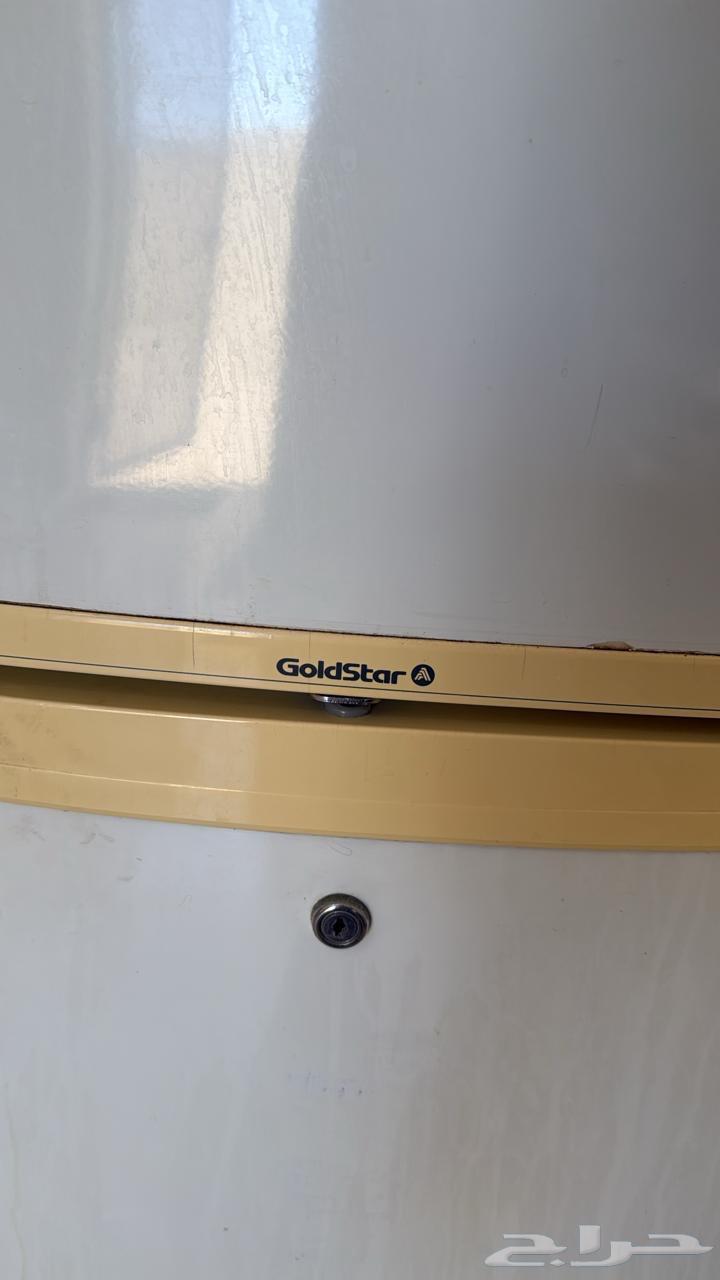 ثلاجة 12 قدم بحالة ممتازة للبيع64613545305857112