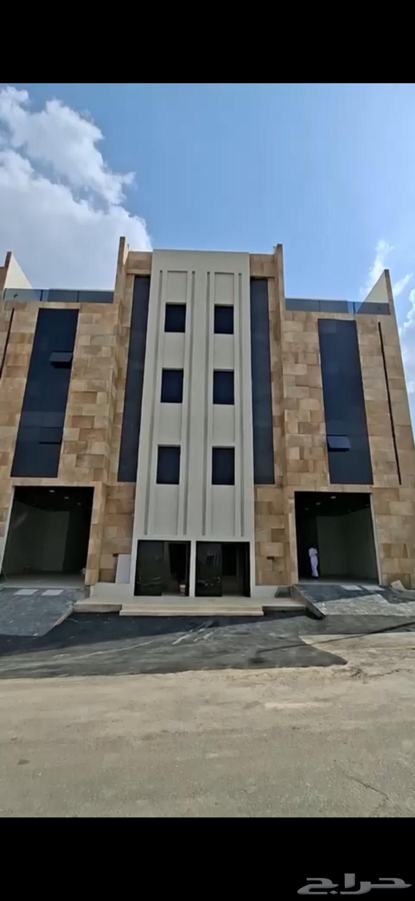 شقة سكنية للبيع   ابها حي الروابي  المحاله64151227685633110