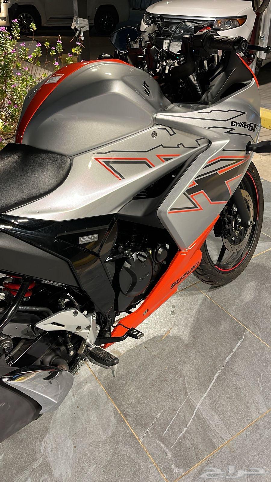 دباب سوزوكي ريس جكسر 150 GIXXER SF64578103230339112