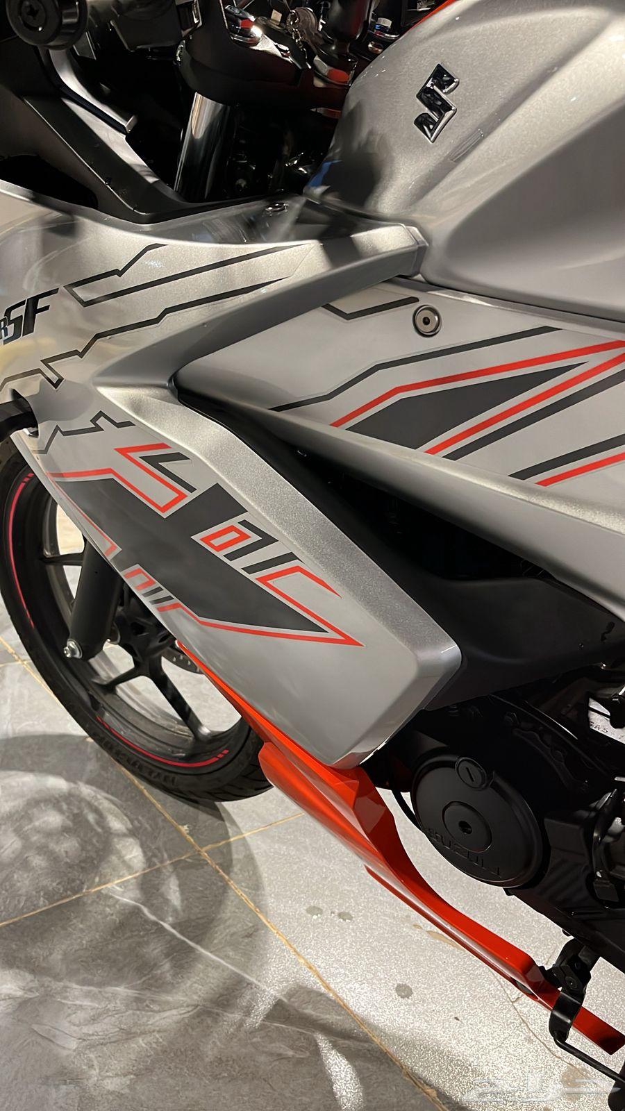 دباب سوزوكي ريس جكسر 150 GIXXER SF64578103230339114