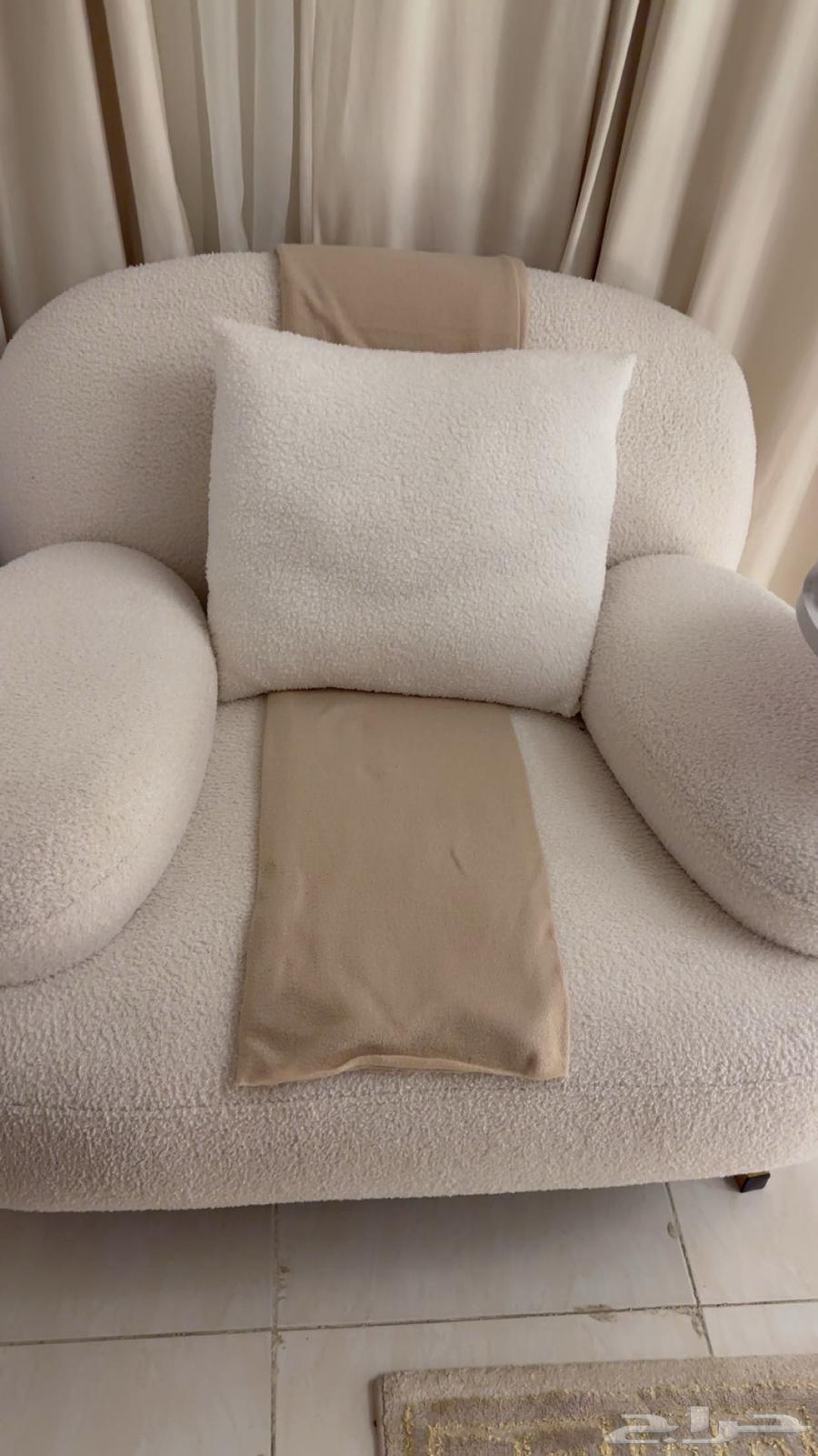 كنب مفرد جديد للبيع السبب الرغبه في التغيير64473022775555111