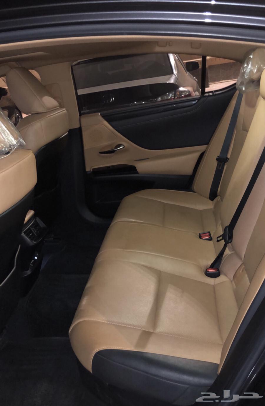 VIP Private driver VIPتوصيل مشاوير64173346647041111