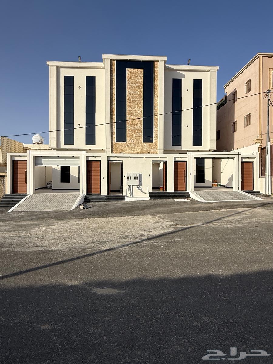 للبيع ارواف علويه وشقق ارضيه ف احد رفيده بأسعار تبدا 480الف64151689821570110