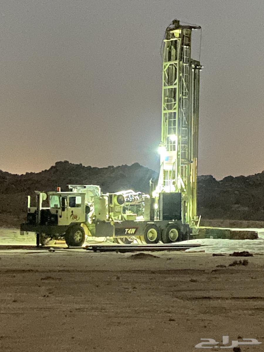 حفر ابار ارتوازيه بمعدات حديثه64173752956673110