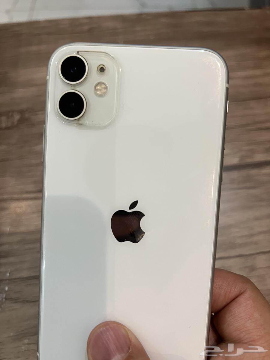 ايفون 11 ابيض 128جيجا64609908455425110