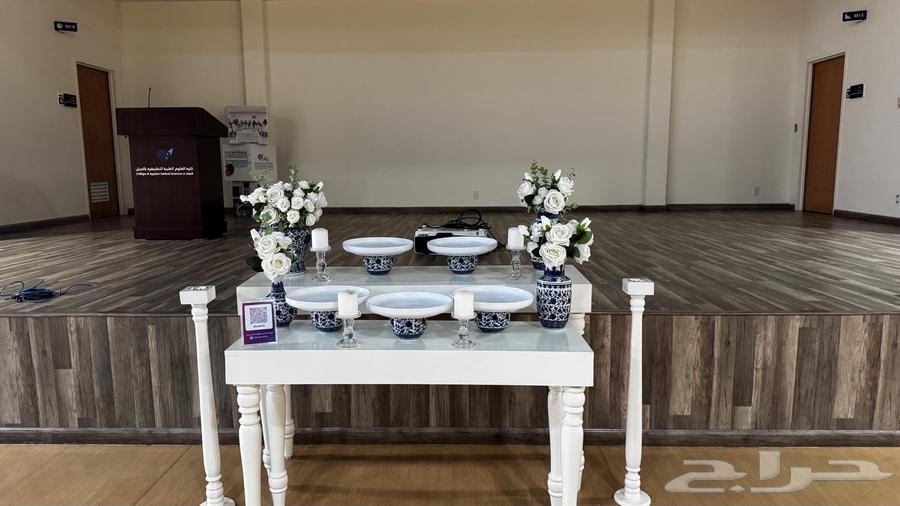 Renting reception tables in Jubail64441431627521113
